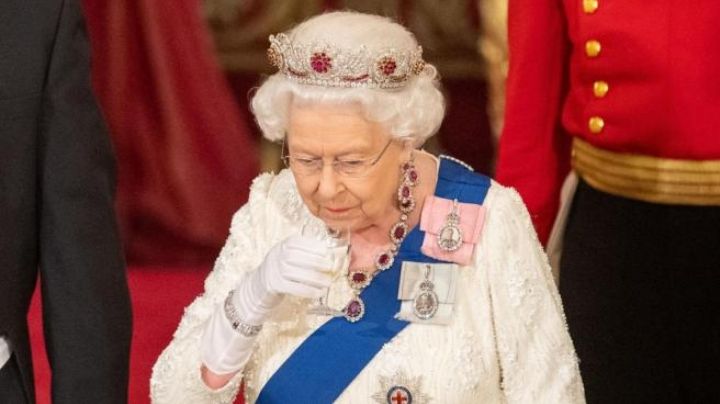 La reina Isabel de Inglaterra será una de las primeras personas en recibir la vacuna