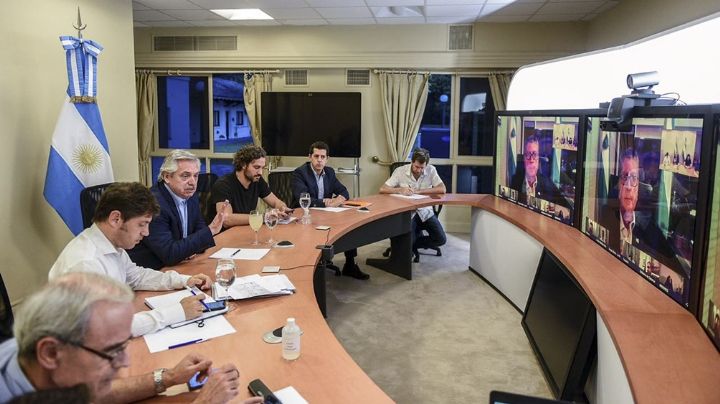Alberto Fernández mantiene una videoconferencia con gobernadores