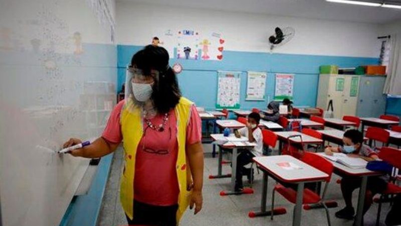No descartan que el brote en las escuelas de Córdoba sean de Ómicron