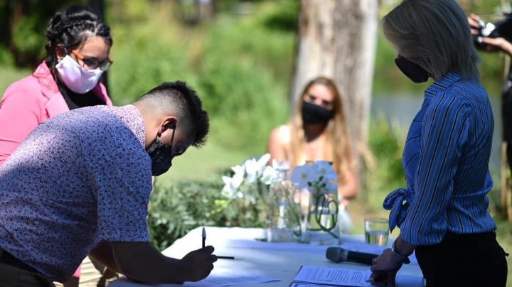 Realizaron el primer casamiento al aire libre en el Jardín Botánico