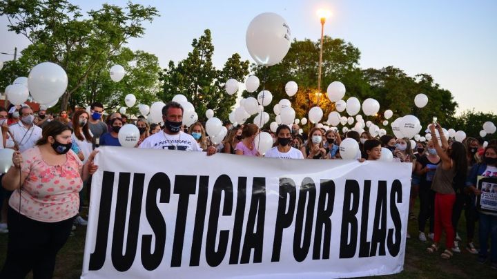 Realizaron una suelta de globos a 6 meses del asesinato de Blas Correas