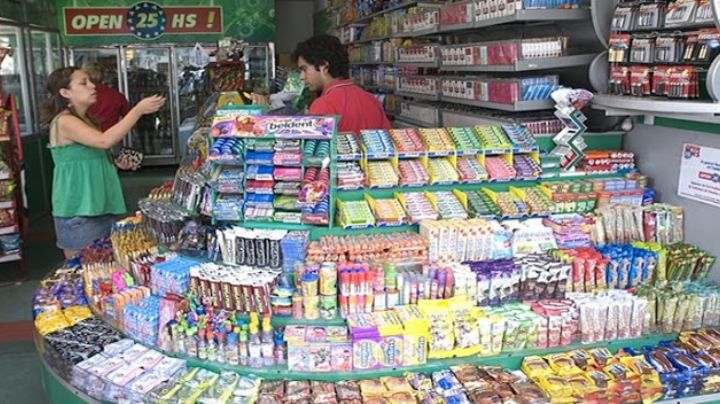 El consumo en supermercados, almacenes y kioscos cayó 13% anual en febrero