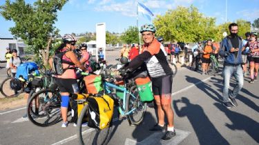 Por la discapacidad, cordobeses pedalearán hasta Buenos Aires