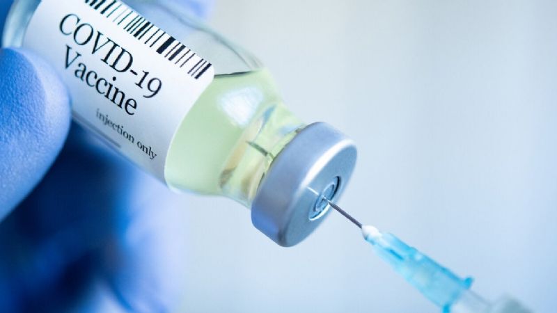 Vizzotti: «No hay que dar falsas expectativas de que con la vacuna se resuelve todo»