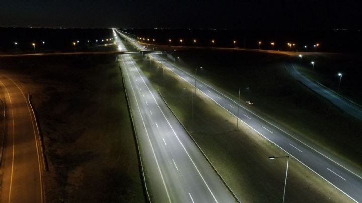 Quedó habilitado otro tramo de iluminación de la autopista Córdoba-Rosario