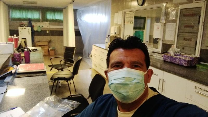 Carlos Paz: El enfermero que volvió a trabajar después del Covid
