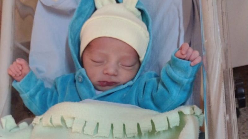 Carlos Paz: Santino se convirtió en el primer bebé del 2022