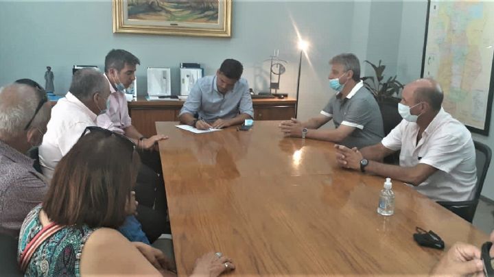 PJ: Dirigentes de Punilla se reunieron con el ministro Facundo Torres