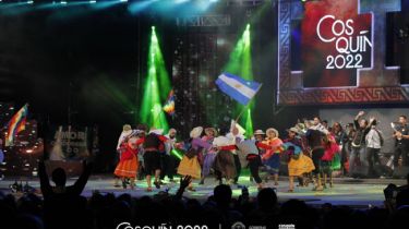 El carnaval jujeño llenó de danza y color la Próspero Molina