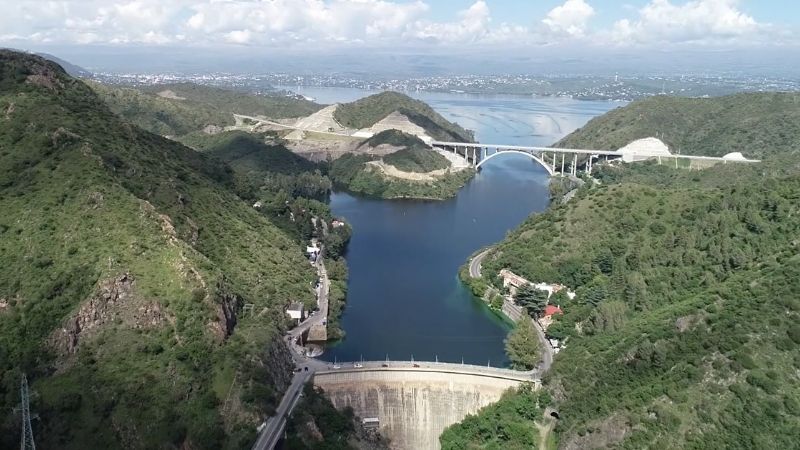 Carlos Paz: El embudo y la cola de novia en el dique San Roque