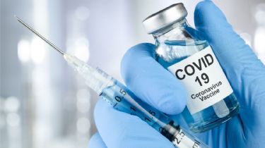 Ómicron: ¿por qué los vacunados también se contagian de coronavirus?