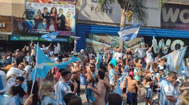 Un recorrido en imágenes de los festejos en Carlos Paz por la Copa del Mundo