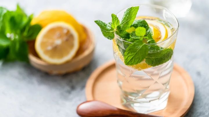 Tomar agua: un hábito clave para alcanzar permanecer saludable