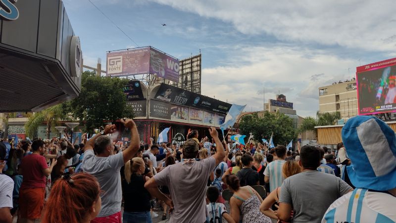 Las imágenes de la locura en los festejos de Carlos Paz