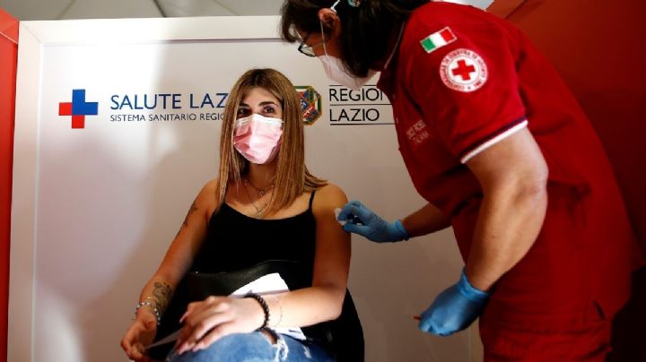 Rige en Italia la vacunación obligatoria para mayores de 50 años que no tuvieron Covid
