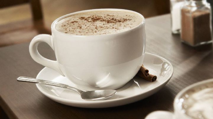 Café con canela: los beneficios por los que debería tomarlo todos los días