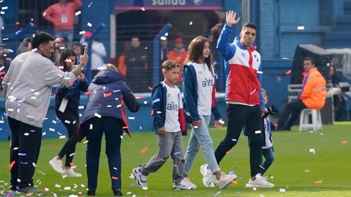 Luis Suárez fue recibido en Nacional con una espectacular fiesta