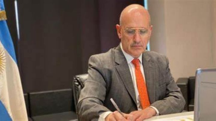 Massa nombró a Raúl Rigo como nuevo secretario de Hacienda