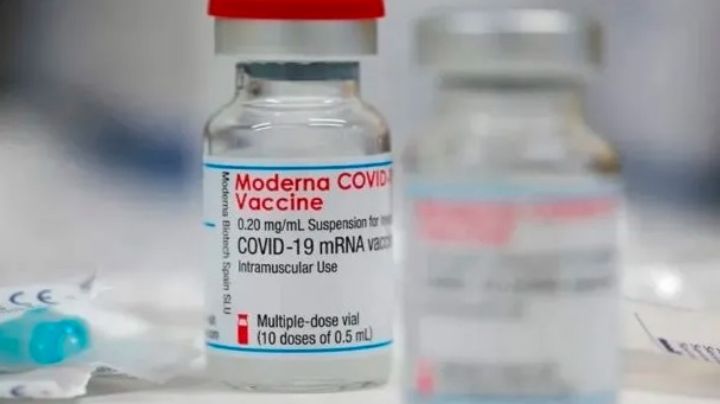 Covid: aprueban la primera vacuna contra la variante Ómicron