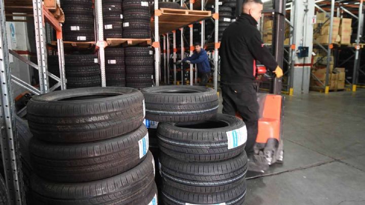 Advierten que en pocos días se acabará el stock de neumáticos en los puntos de venta