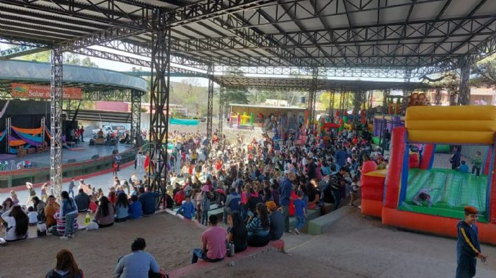 Una multitud celebró el Día de la Niñez en Tanti