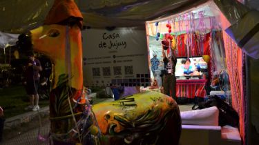 Jujuy llevó la fiesta del carnaval a Cosquín