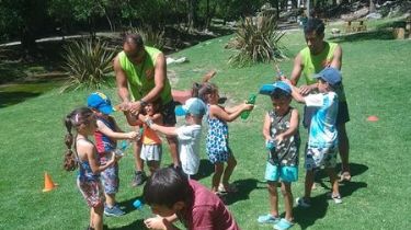 Con gran éxito se desarrollan los talleres recreativos de verano