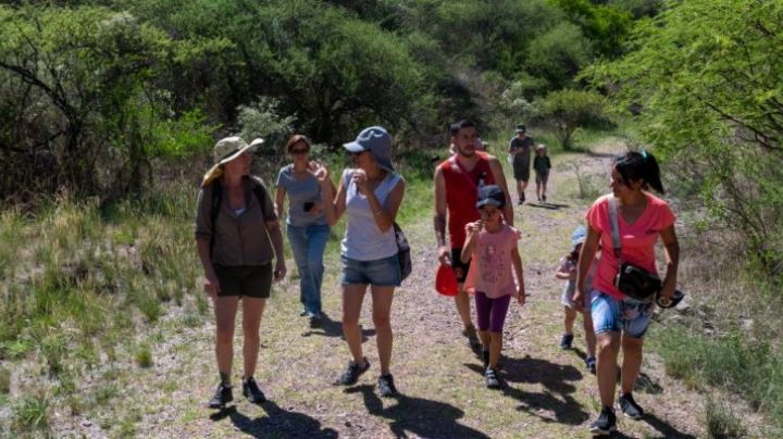 Caminata de recolección de semillas nativas en la Reserva Natural San Martín