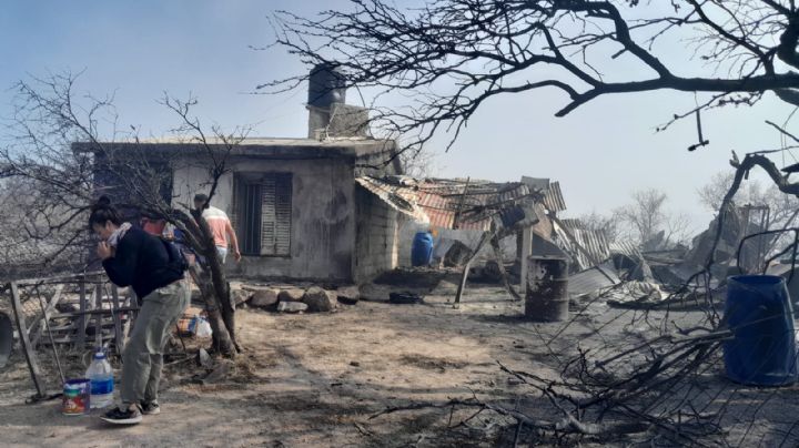 Incendios: Trabajan para evitar reinicios en La Higuera y San Carlos Minas