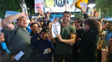Milei sacó casi el 80% de los votos y arrasó en Carlos Paz