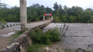 Una creciente de tres metros llegó al río San Antonio