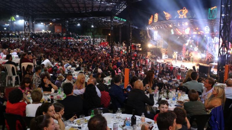 Se viene la fiesta del Cordero Serrano en Tanti: precios y grilla