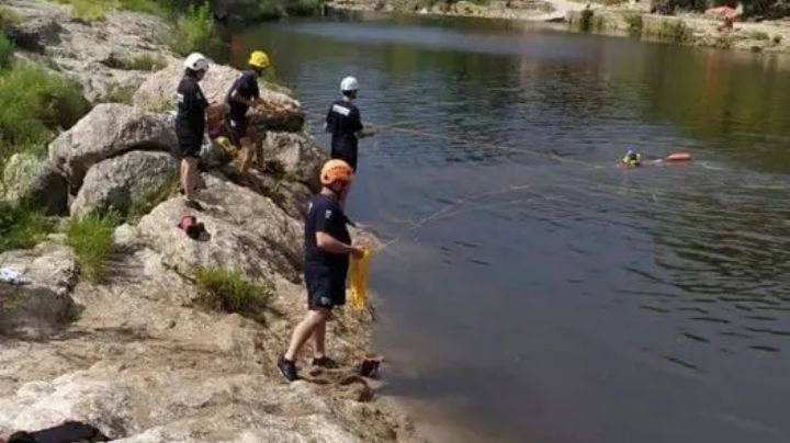 Así es un rescate acuático en el río San Antonio