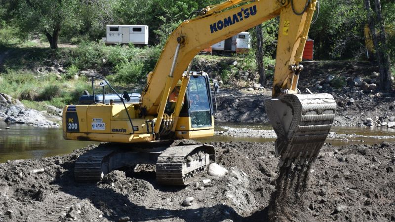 Avanzan a paso firme la obra de cloacas en Punilla