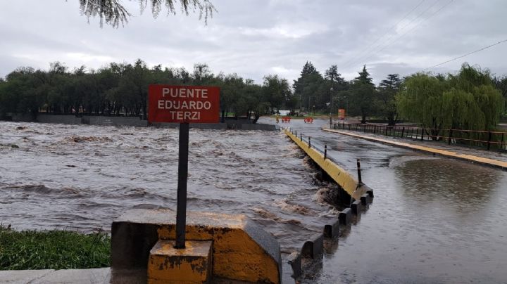Las fotos y videos de la creciente en el río San Antonio