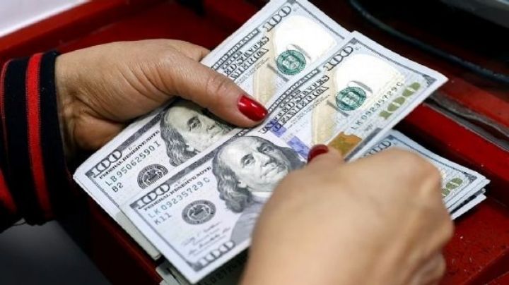 A cuánto está el dólar blue hoy