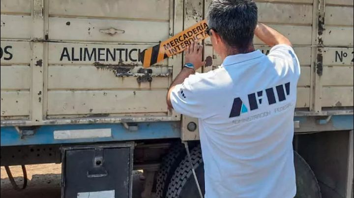 AFIP incautó en Las Varas 490 toneladas de granos por $28 millones