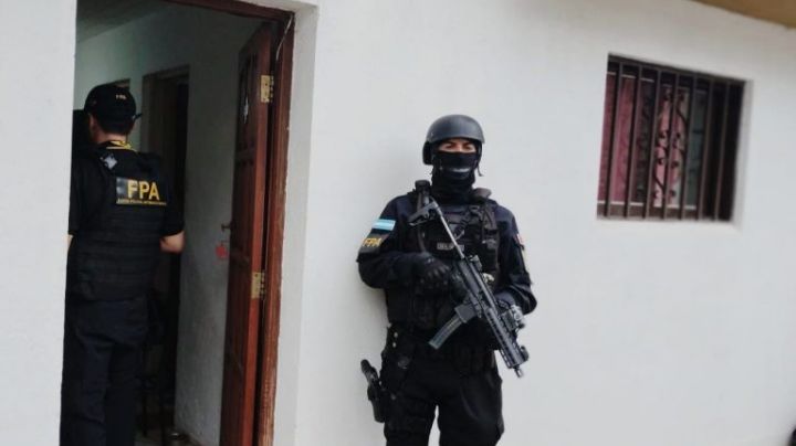 Detienen en Cosquín a un barrabrava que traficaba drogas