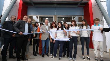 Schiaretti inauguró en Cruz del Eje el edificio de la escuela ProA