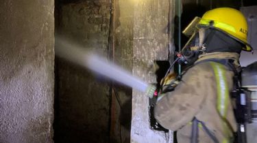 Se prendió fuego una vivienda en la ciudad de Cosquín