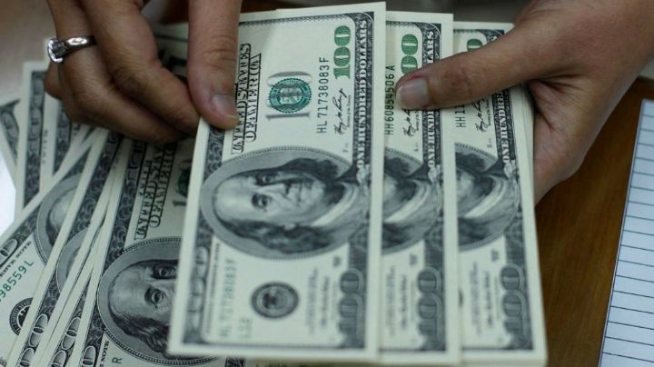 A cuánto abre el dólar blue tras la fuerza suba de ayer