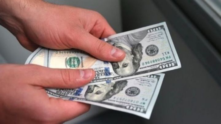 El dólar blue arranca la semana en baja: ¿a cuánto cotiza hoy?