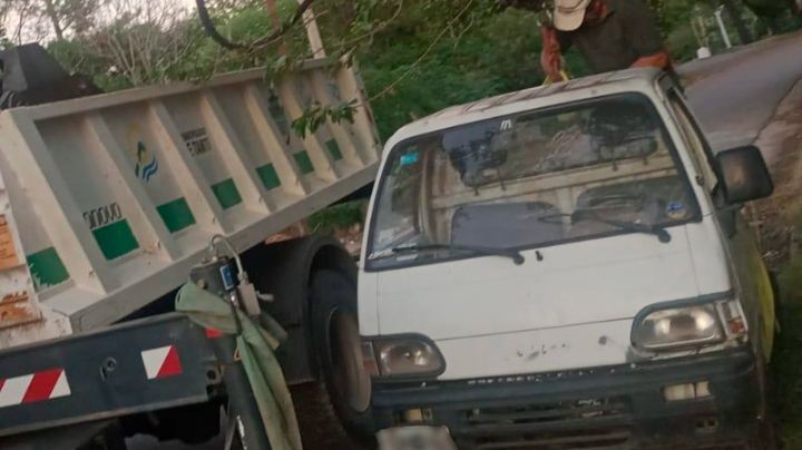 Tanti comenzó a retirar los vehículos abandonados en las calles