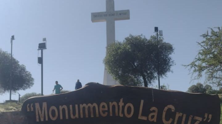 Mejoras en el Cerro de la Cruz, el paseo más visitado de Semana Santa